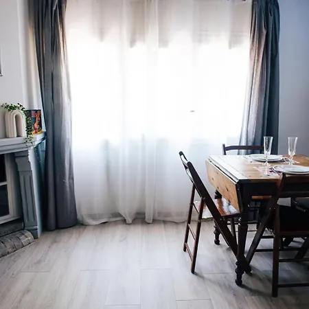 펜션 Loveroom Du Perche : Maison Avec Balneo