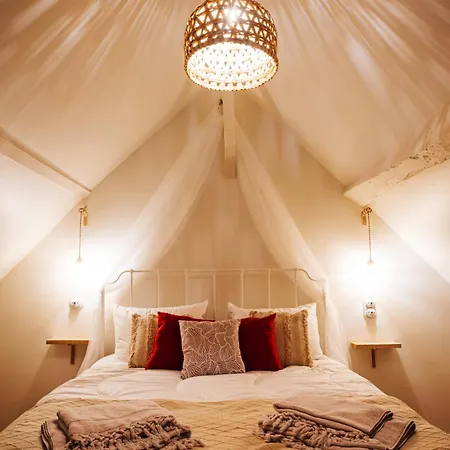 Loveroom Du Perche : Maison Avec Balneo Vakantiehuis